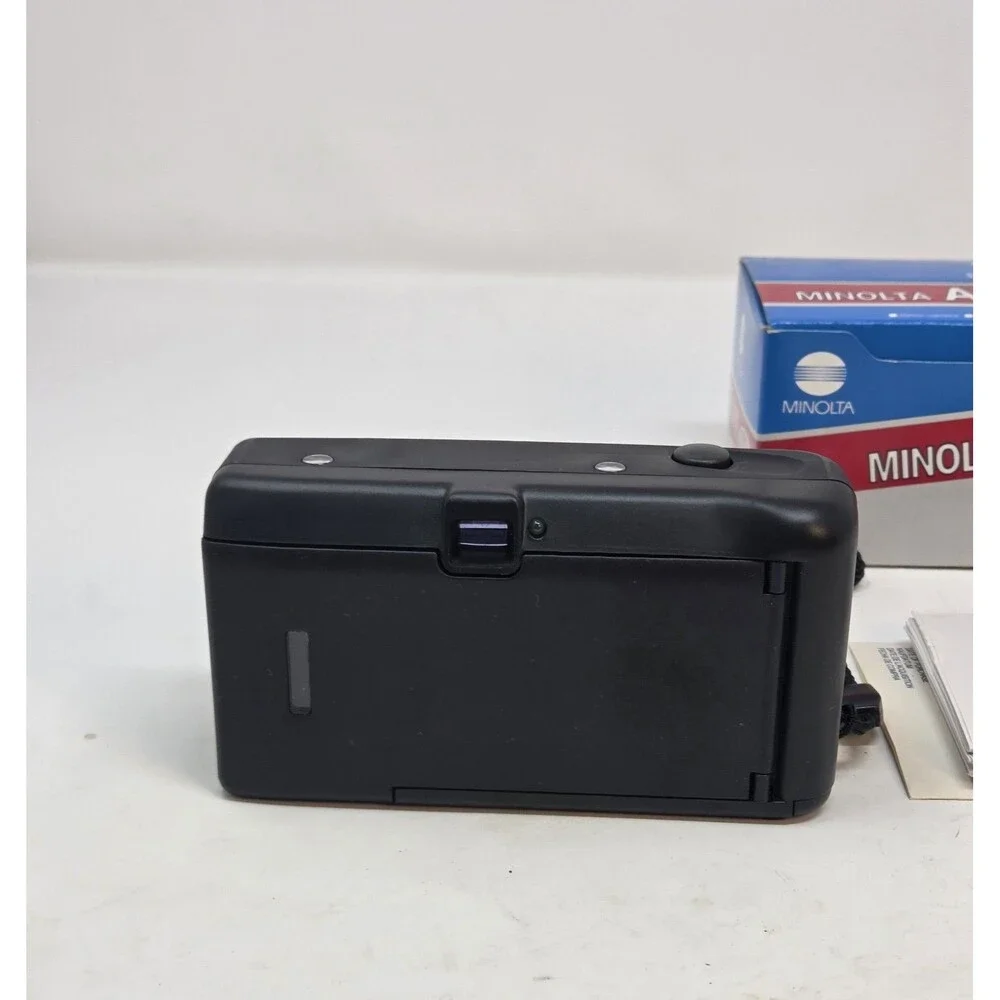Minolta AF101R 35mm Point & Shoot Film Camera NIB Box Manual Strap Ultra Wide
